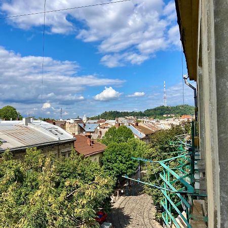 Valentine Apartment Lviv Eksteriør bilde