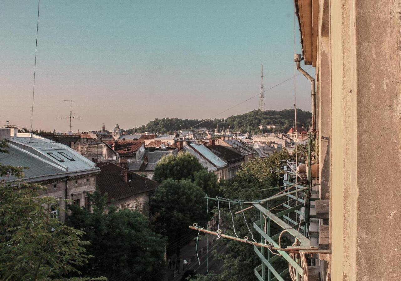 Valentine Apartment Lviv Eksteriør bilde