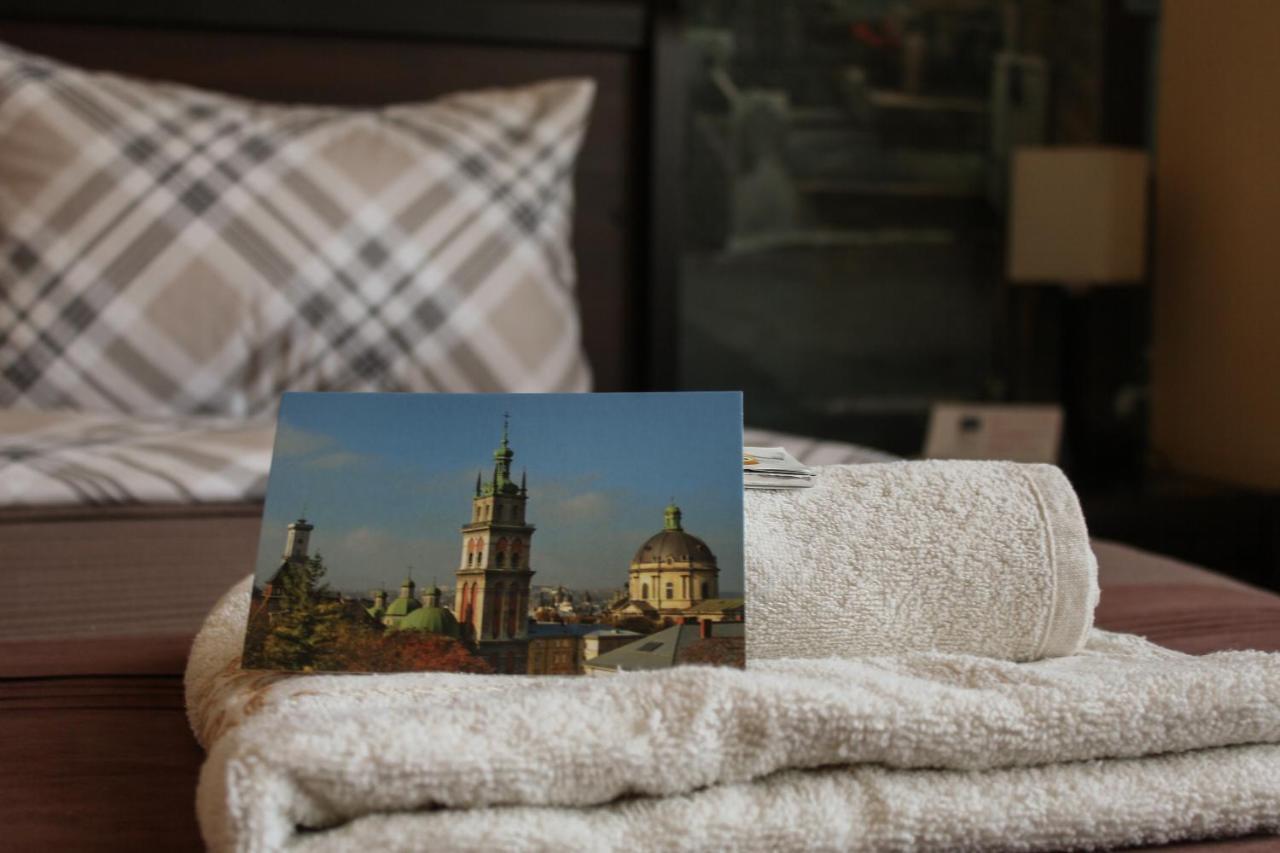 Valentine Apartment Lviv Eksteriør bilde