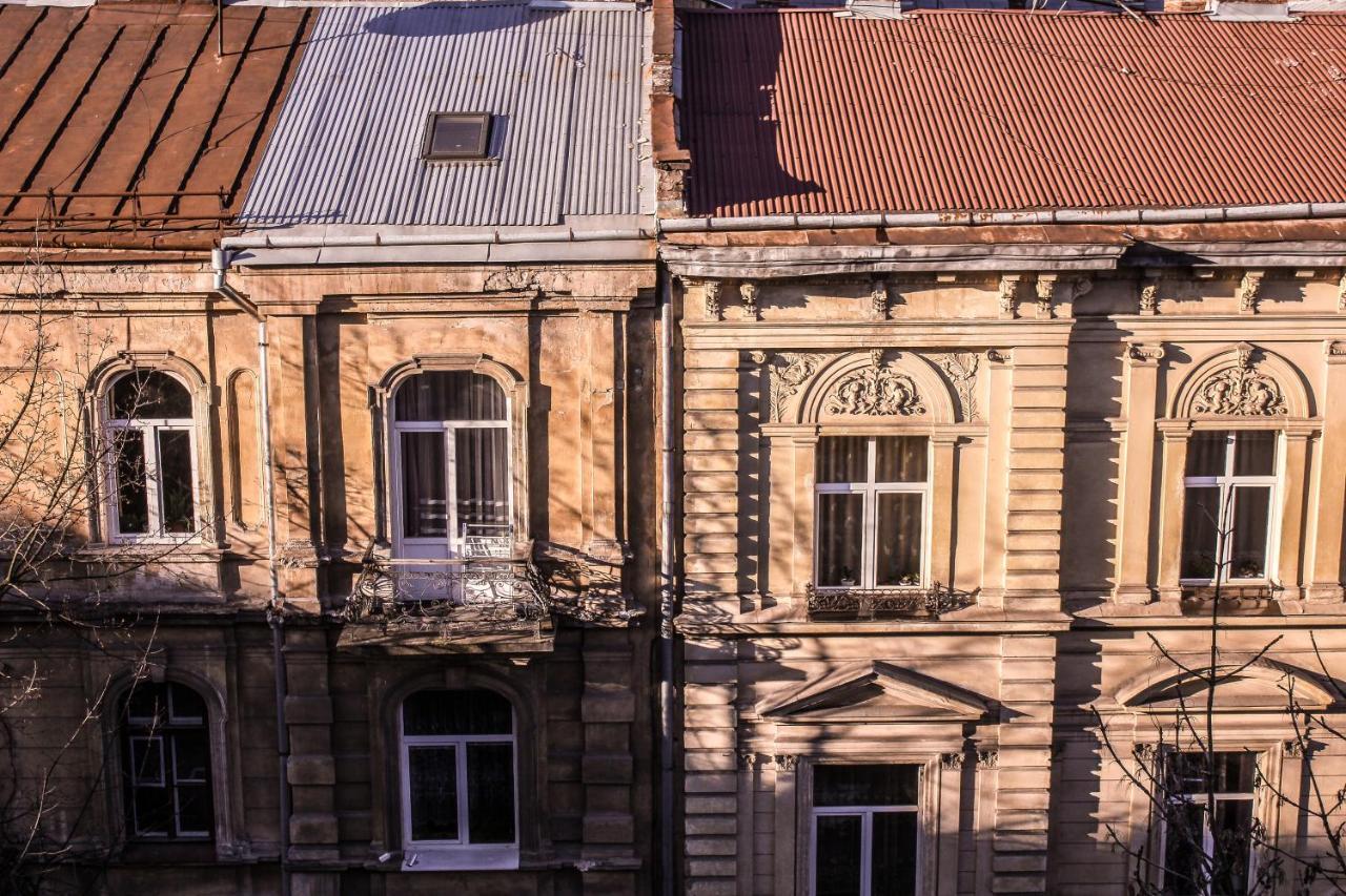 Valentine Apartment Lviv Eksteriør bilde
